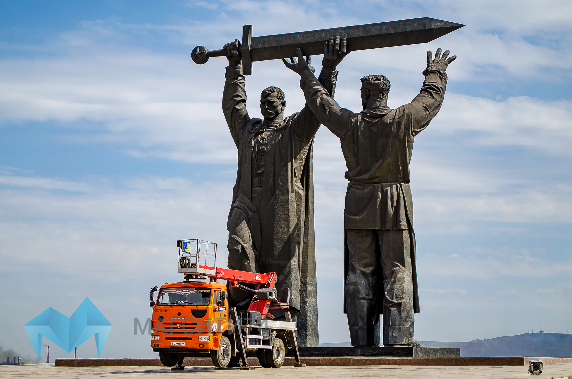 монумент тыл фронту в магнитогорске история. Смотреть фото монумент тыл фронту в магнитогорске история. Смотреть картинку монумент тыл фронту в магнитогорске история. Картинка про монумент тыл фронту в магнитогорске история. Фото монумент тыл фронту в магнитогорске история