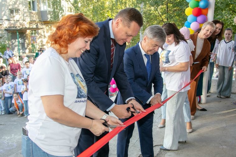 ММК поддержал открытие обновлённого детского клуба «Исток»