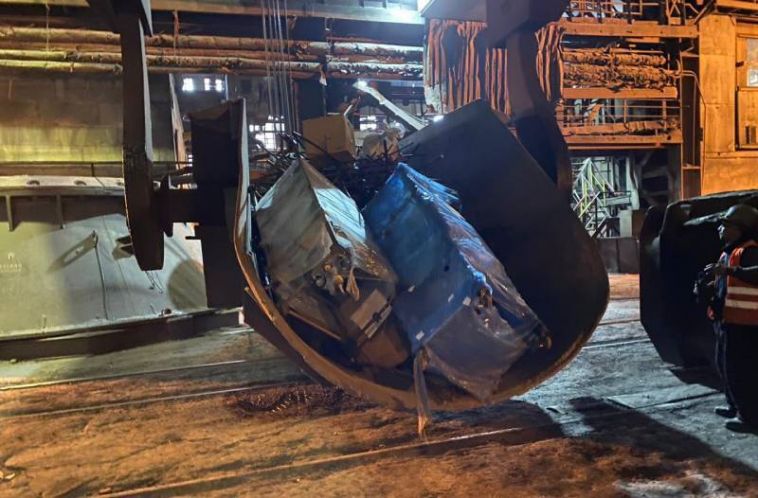 На Южном Урале полицейские почти 800 кг наркотиков и их компонентов сожгли в печи