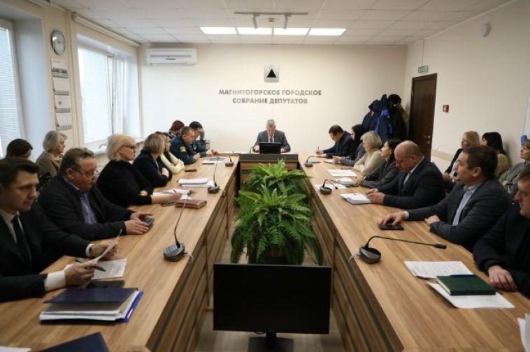 Подвели годовые итоги работы комиссии по чрезвычайным ситуациям и обеспечению пожарной безопасности