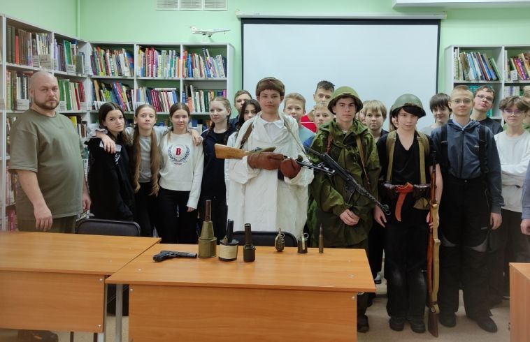 В детской библиотеке-филиале № 2 состоялся особенный патриотический час