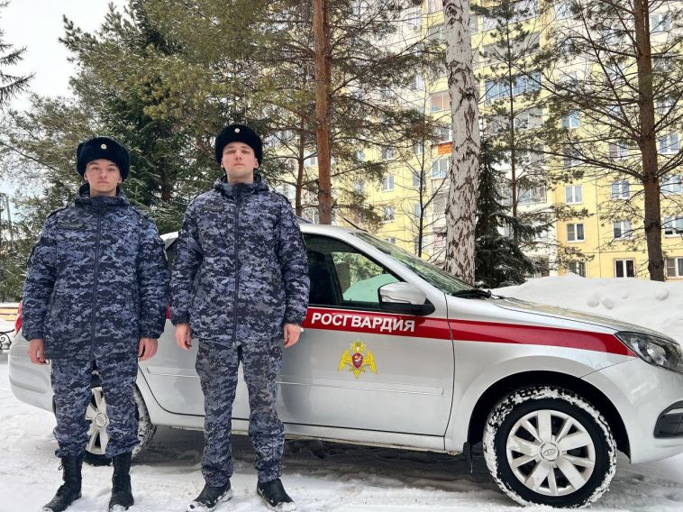 Сотрудники центра кинологической службы Управления МВД России встретились со студентами Магнитогорского педагогического колледжа