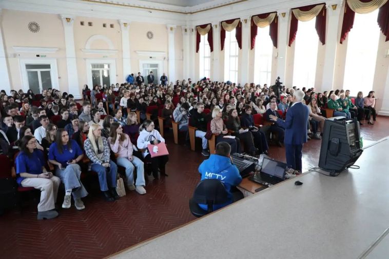 Глава Магнитогорска Сергей Бердников посетил МГТУ имени Г.И. Носова