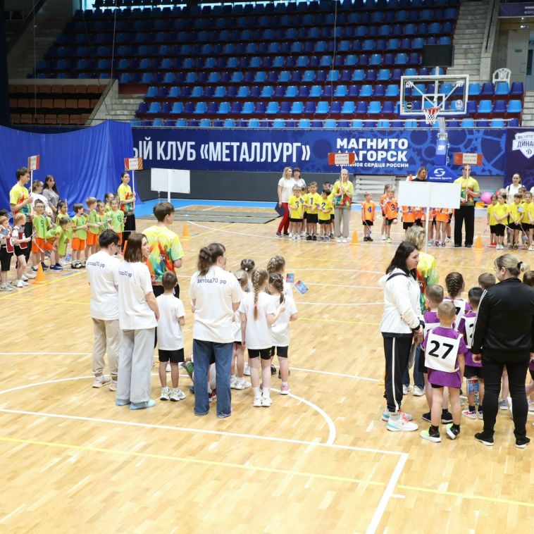 Во Дворце спорта имени И.Х. Ромазана в рамках Года единства народов России прошёл четвёртый городской фестиваль ГТО среди воспитанников дошкольных образовательных учреждений города