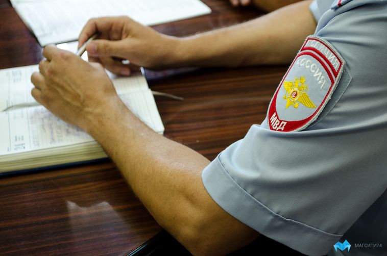 В Челябинске завершено расследование уголовного дела в отношении таксиста, обвиняемого в изнасиловании и убийстве пассажирки, а также краже её имущества