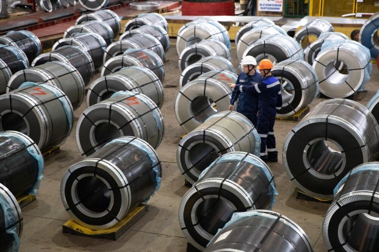 Группа ММК произвела 445 тысяч тонн оцинкованного проката с начала 2026 года