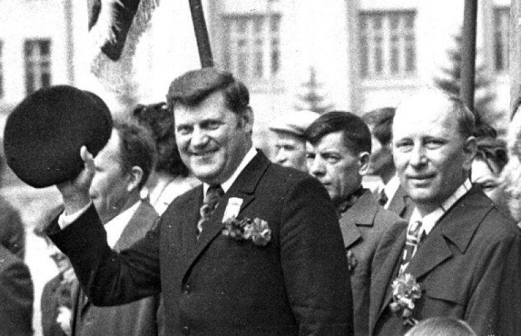 35 лет прошло со дня ухода из жизни легендарного руководителя Магнитогорского металлургического комбината Ивана Харитоновича Ромазана