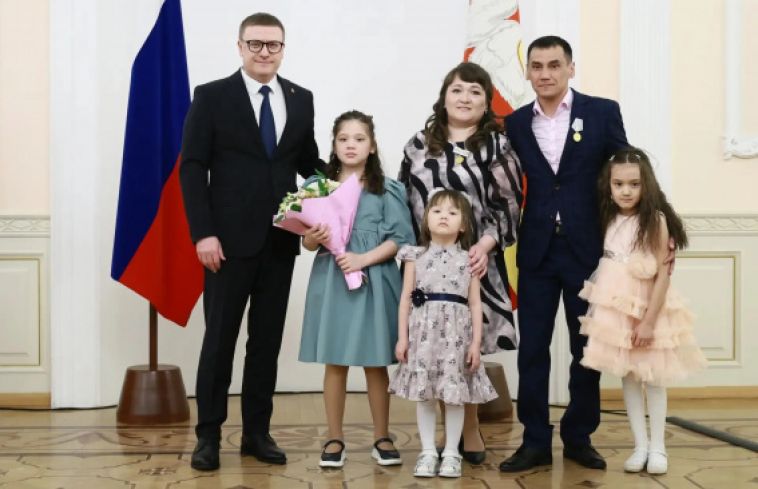 В Челябинской области готовят новые меры финансовой поддержки семей с детьми