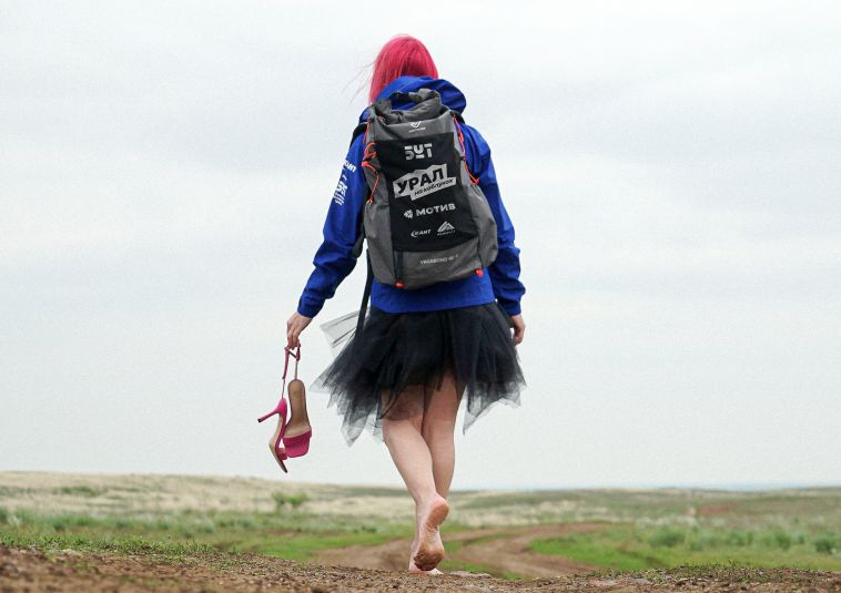 Путешественница с Урала Оксана Лыткина пройдёт 2 300 километров по горам без остановки