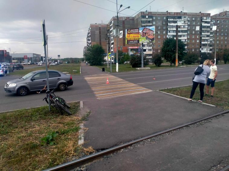 Велосипедист в Магнитогорске попал под колёса авто на пешеходном переходе